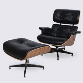 Fauteuil lounge chair et ottoman en cuir pleine fleur noir et bois de noyer XL version haute