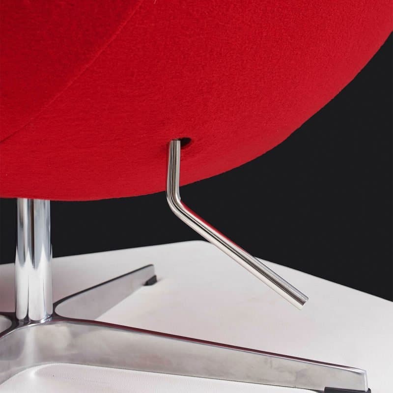 fauteuil egg sur pied jacobsen intérieur design pivotant en cachemire rouge imitation egg chair arne jacobsen