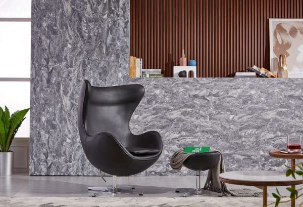 fauteuil egg chair et repose pied sur pied design scandinave pivotant oeuf cuir noir copie fauteuil egg chair arne jacobsen