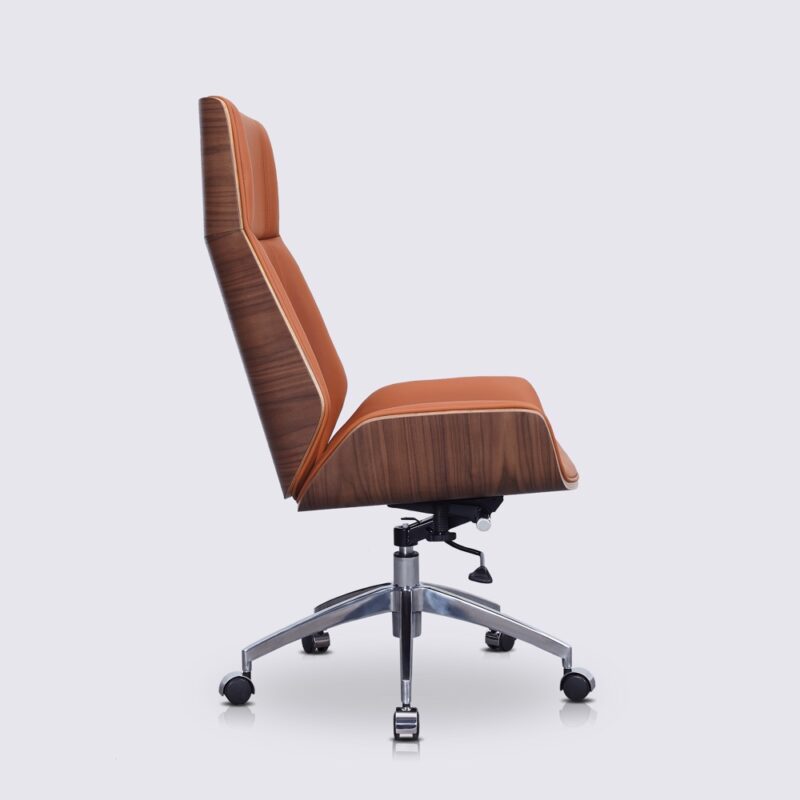 chaise de bureau en cuir cognac nordic bois de noyer roulette aluminium dossier haut moderne style eames