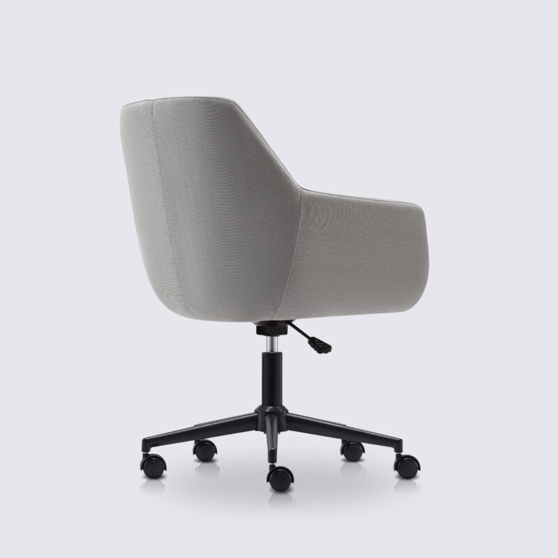 chaise de bureau design emma avec roulette et accoudoir en tissu linen gris clair et base noir matte
