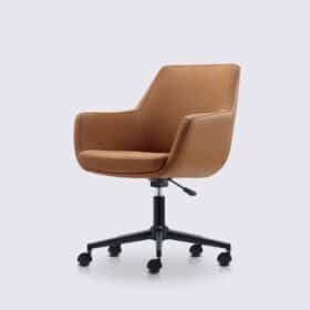 Chaise de bureau scandinave en cuir pleine fleur cognac – Emma