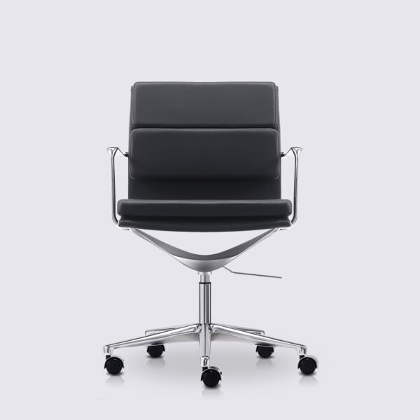 chaise de bureau design avec roulette et accoudoir en cuir noir et aluminium chrome alberto premium