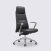 sedia da ufficio ergonomica in pelle nera con rotelle leandro schienale alto reclinabile