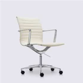 Chaise de bureau design en cuir blanc et aluminium chromé - Livio