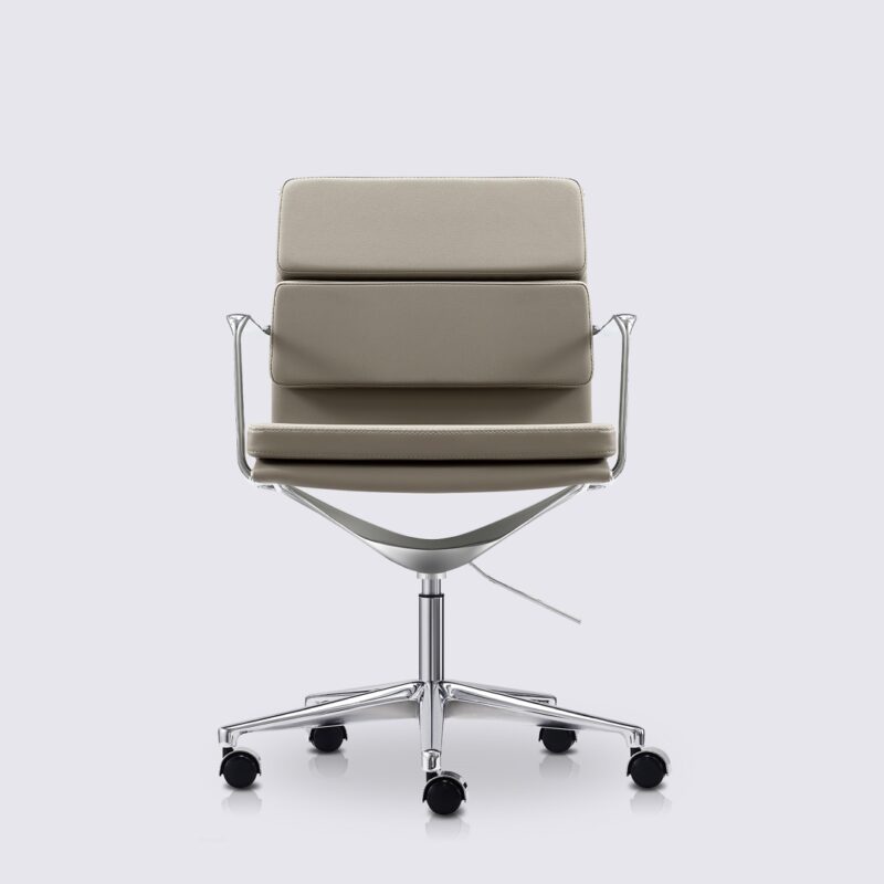 chaise de bureau eames avec roulette et accoudoir en cuir gris et aluminium chrome alberto premium