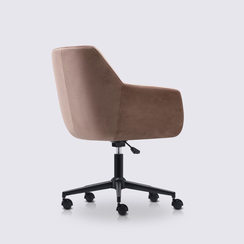 chaise de bureau ergonomique emma avec roulette et accoudoir en velours rose terracotta et base noir matte