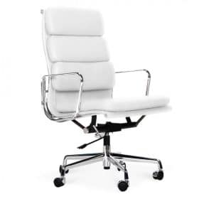 Chaise de bureau en cuir blanc avec accoudoirs et roulettes aluminium chromé – Alberto