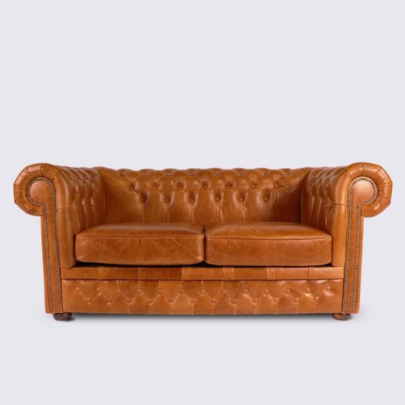 canapé chesterfield 2 place cuir camel vintage aniline anglais capitonné