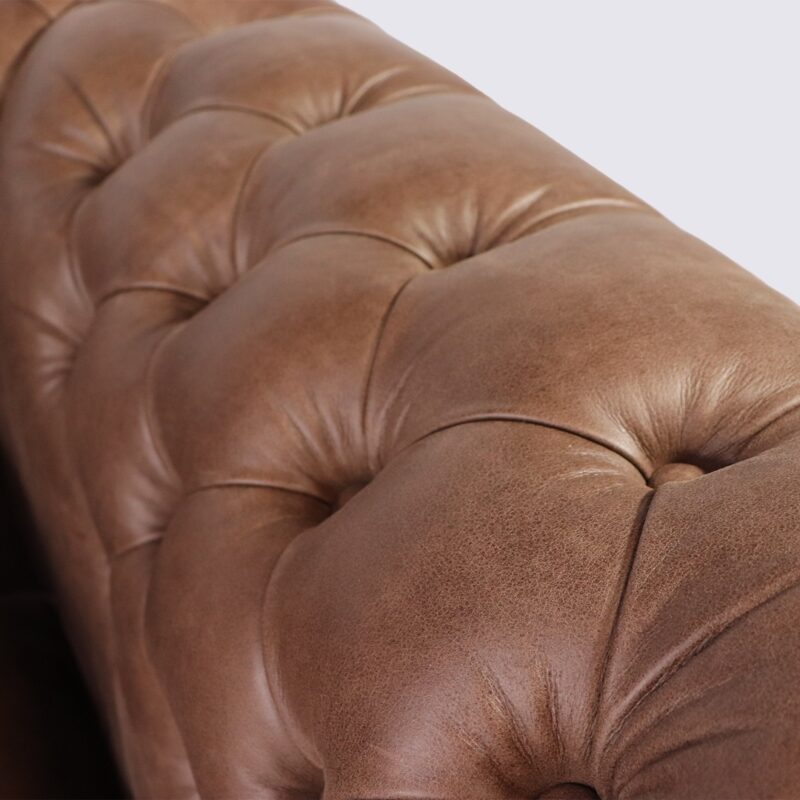 fauteuil chesterfield 1 place cuir chocolat aniline anglais capitonné