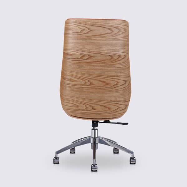 skandinavischer Eames-Bürosessel aus cognacfarbenem Leder und Holz mit hoher ergonomischer Rückenlehne