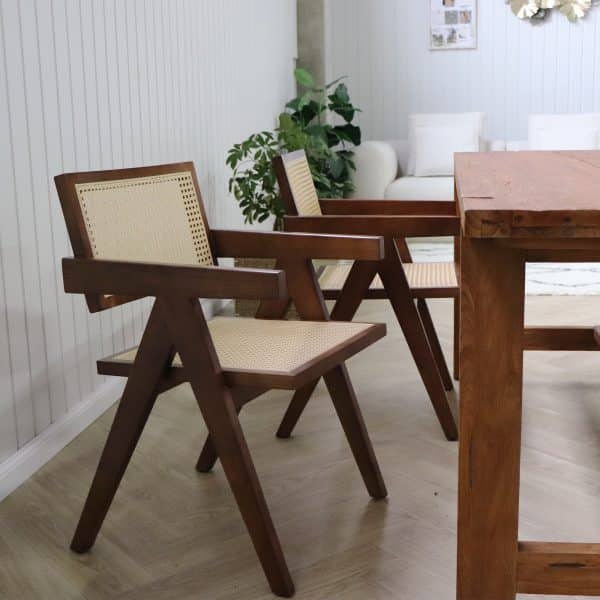 chaise chandigarh le corbusier bois massif noyer foncé rotin naturel design