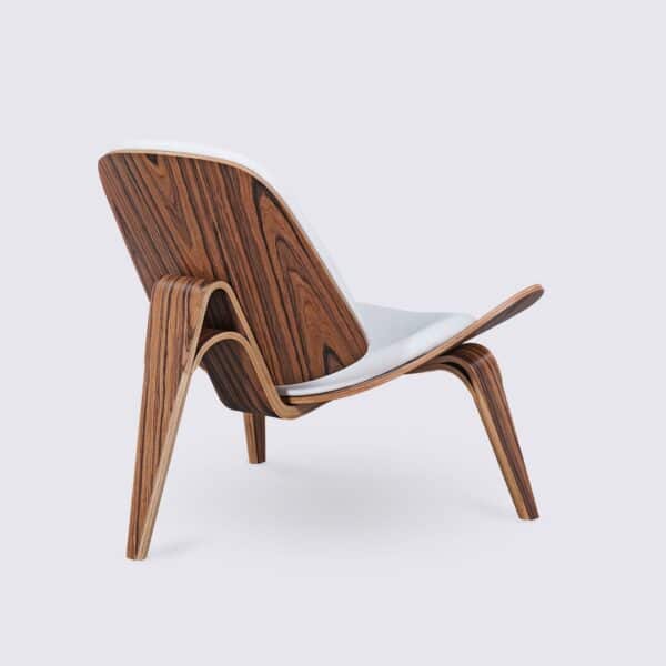 hans wegner copy shell stuhl ch07 aus palisanderholz und weißem leder dreibeiniges design für das wohnzimmer