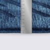 tapis moderne losange bleu marine fait main en laine et viscose grand format pour salon