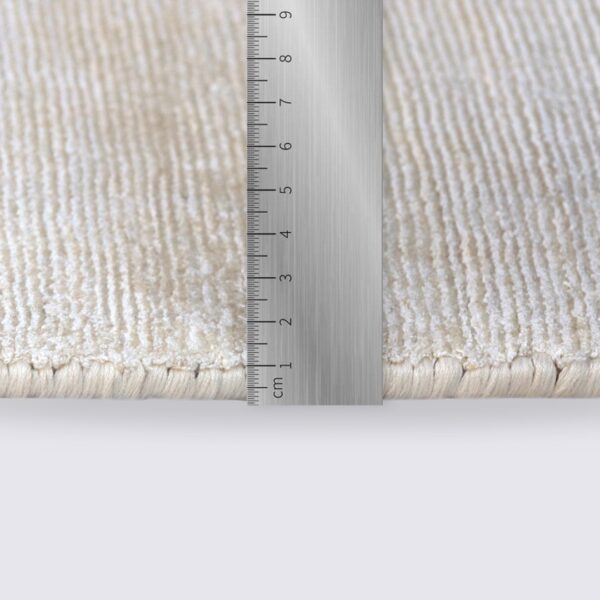 tapis uni moderne blanc crème fait main en viscose grand 200cm pour salon