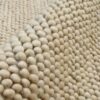 tapis de salon uni boules fait main rectangle en laine et coton moderne couleur blanc crème 200cm 300cm