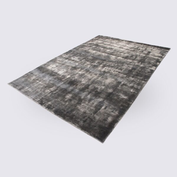 tapis moderne uni gris foncé grand fait main manarola en viscose pour le salon 230cm