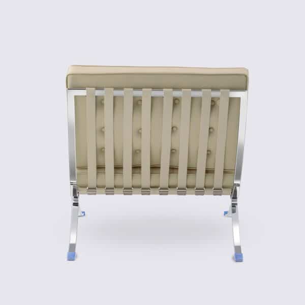 fauteuil barcelona dupe couleur crème clair en cuir et acier inoxydable mie van der roes