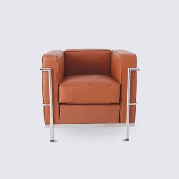 fauteuil lc2 1 places le corbusier pour le salon en cuir cognac et acier poli inoxydable replica