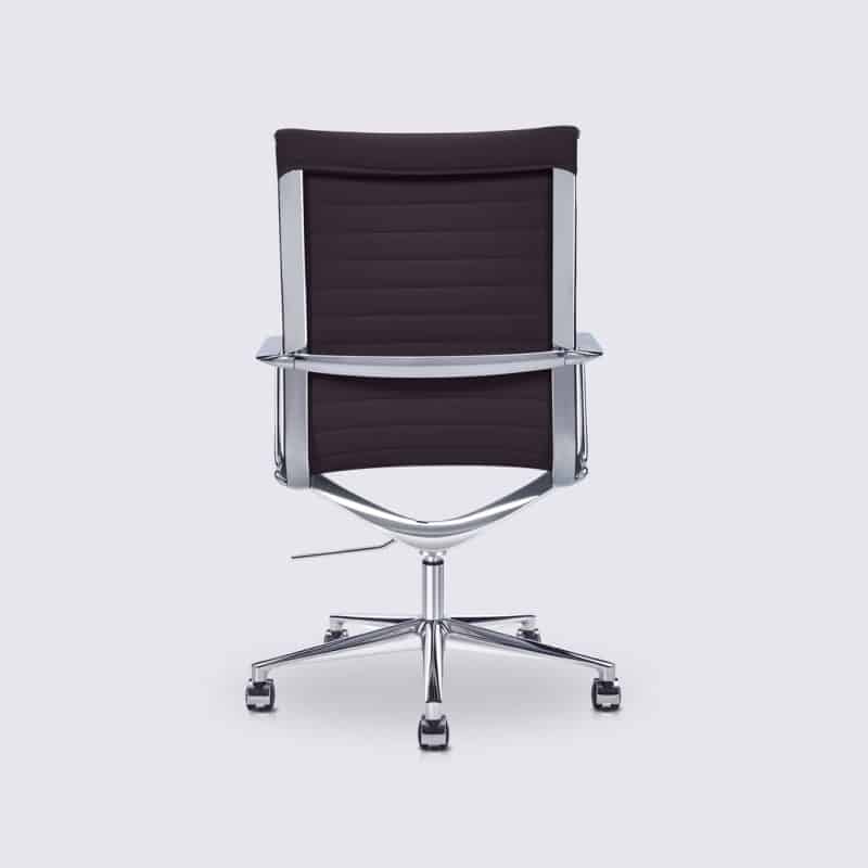 chaise de bureau eames alu ea119 en cuir marron foncé version haute