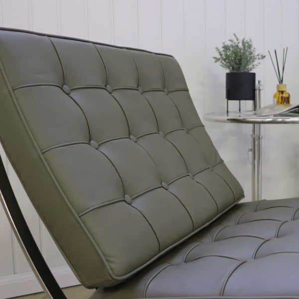 fauteuil barcelona replique cuir vert khaki style knoll base poli
