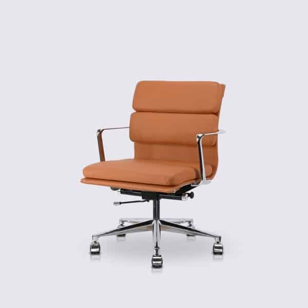 chaise de bureau soft pad ea217 a roulette cuir marron clair cognac camel premium 5